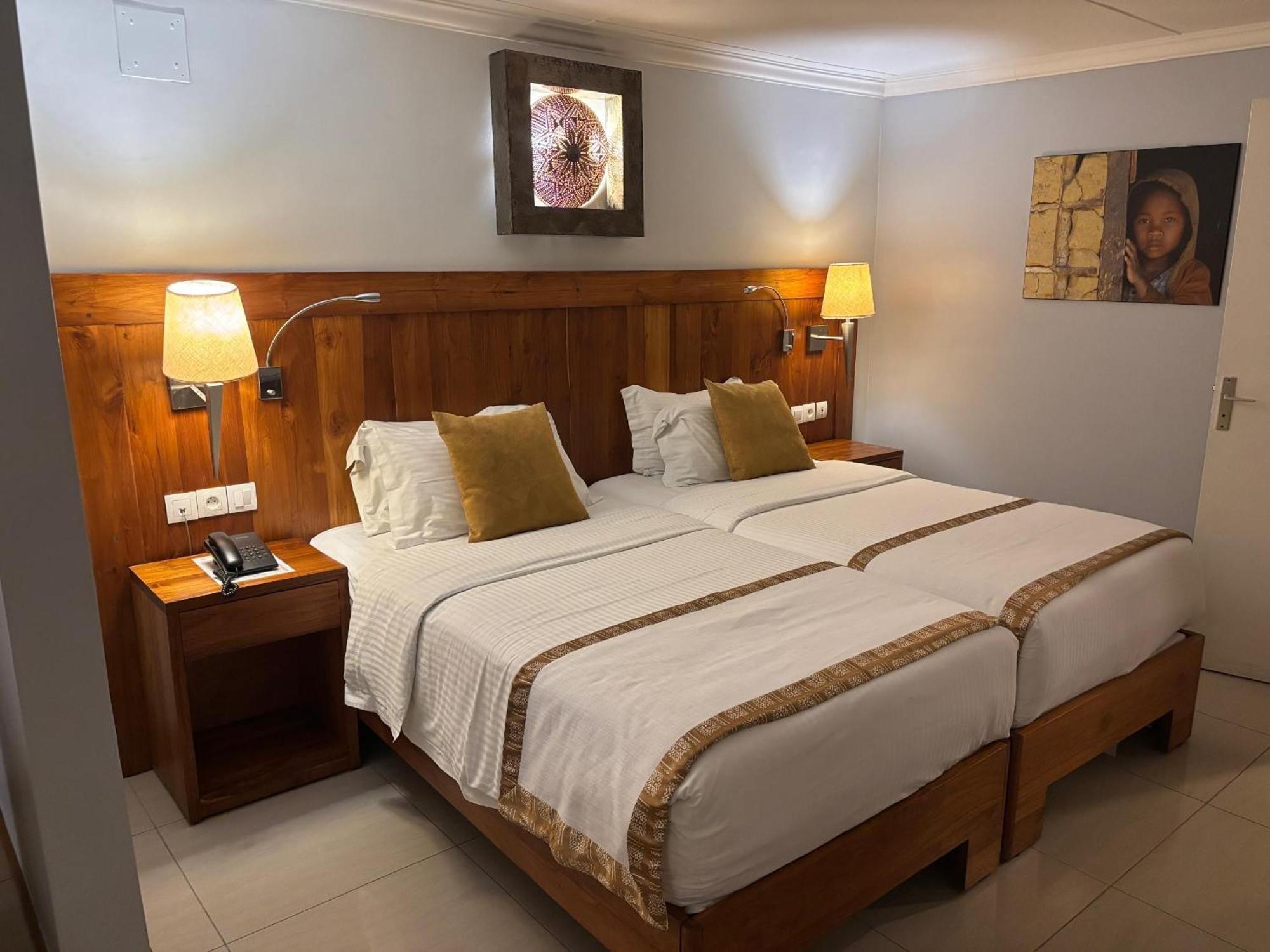 Hotel Du Lac Cotonou Exterior photo