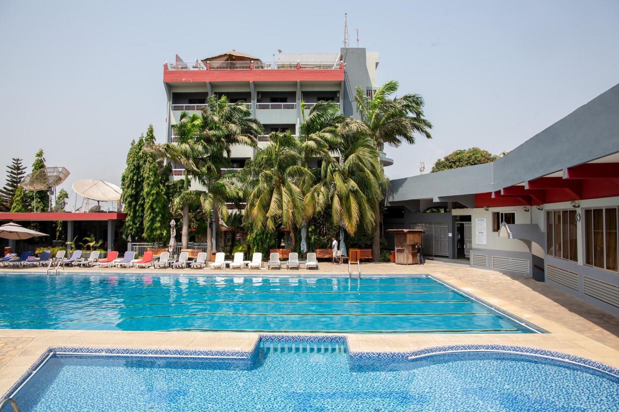 Hotel Du Lac Cotonou Exterior photo